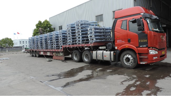 選擇倉(cāng)儲(chǔ)籠報(bào)價(jià)的關(guān)鍵因素是什么？